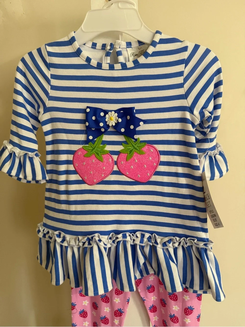 NWT Rare Editions Strawberry Outfit
